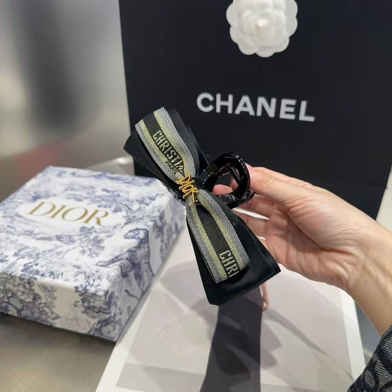 Dior Hair Grab Clip hh (3)