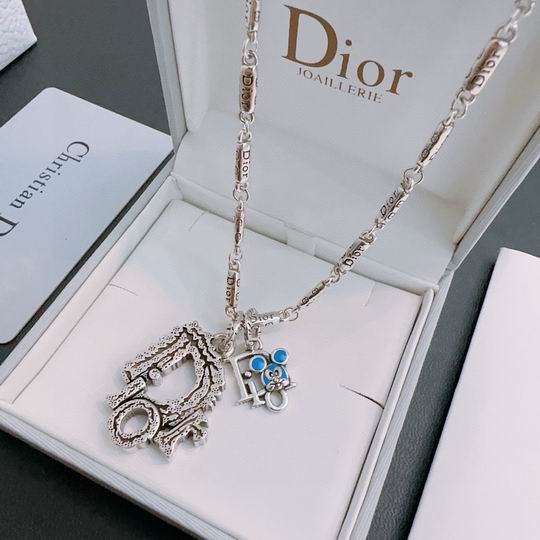 Dior Necklace 01lyh85 (3)