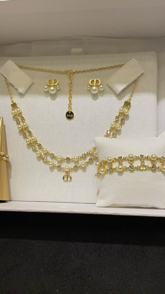 Dior Necklace 12lyh33 (3)