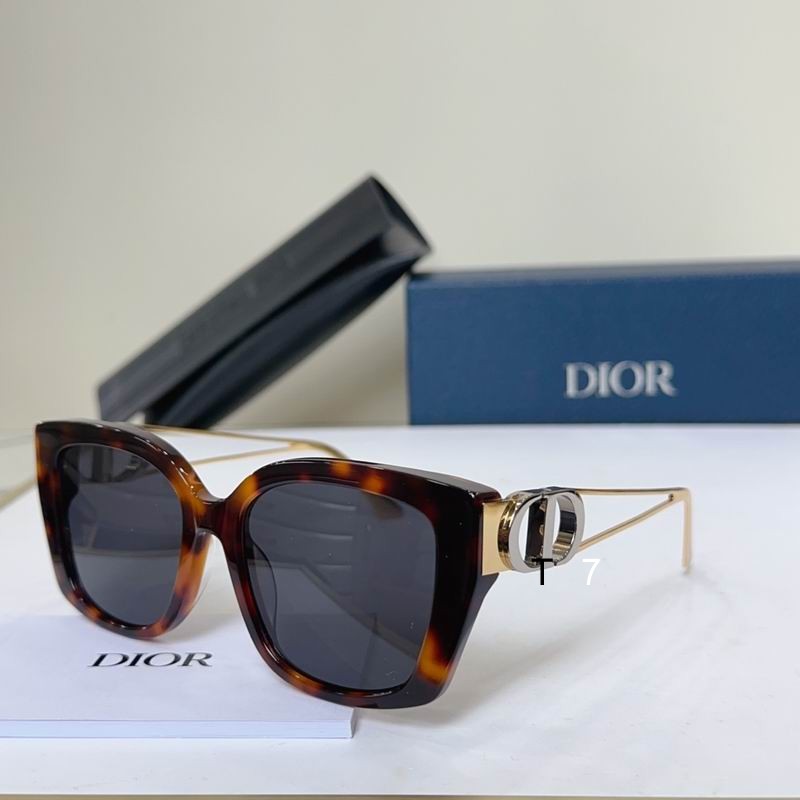 Dior S13F 55 18-135 G03