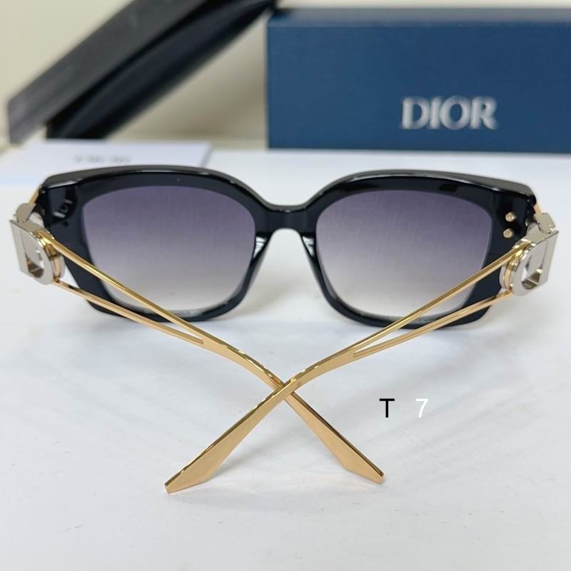 Dior S13F 55 18-135 G05