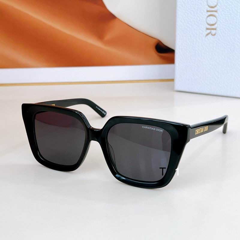 Dior S1I 53 18-140 a03