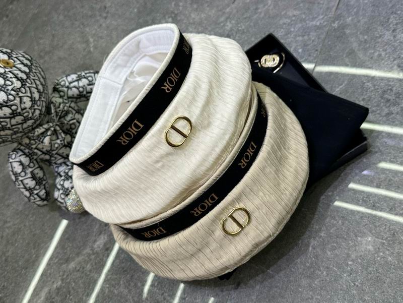 Dior beret dx (32)