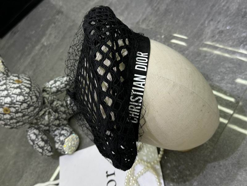 Dior beret dx (37)