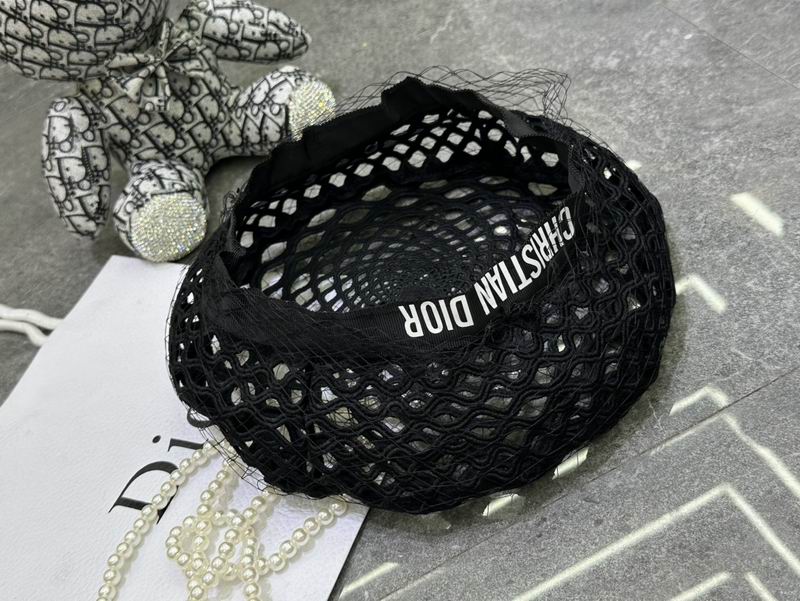 Dior beret dx (44)