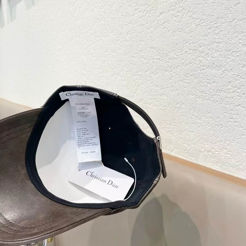 Dior cap 60 (20)