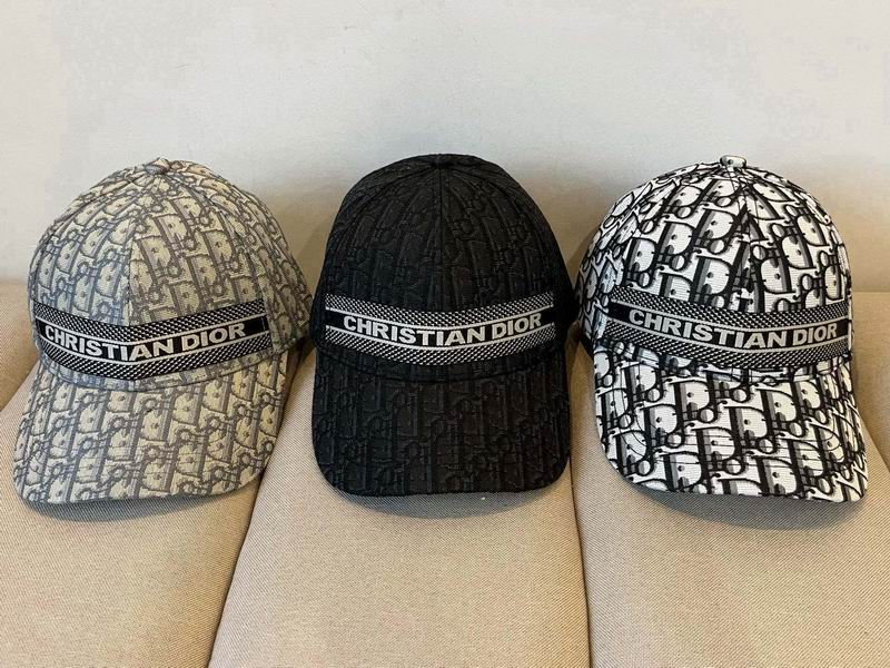 Dior cap dx (1)