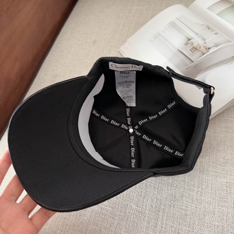 Dior cap dx (3)