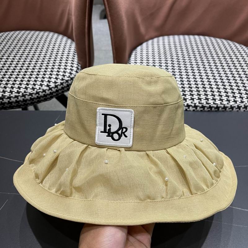 Dior hat (120)