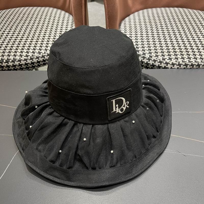 Dior hat (135)