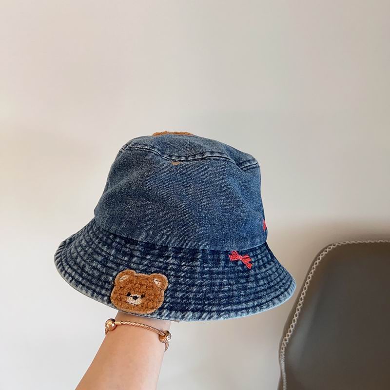 Dior hat (151)