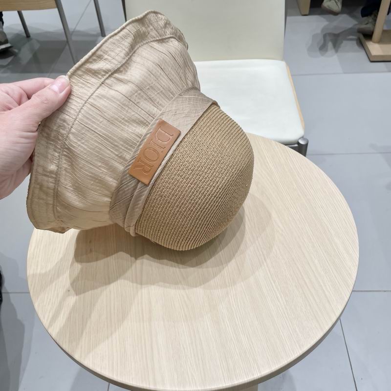 Dior hat 26 (23)