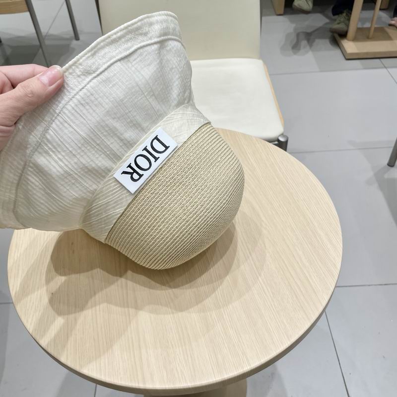 Dior hat 26 (3)