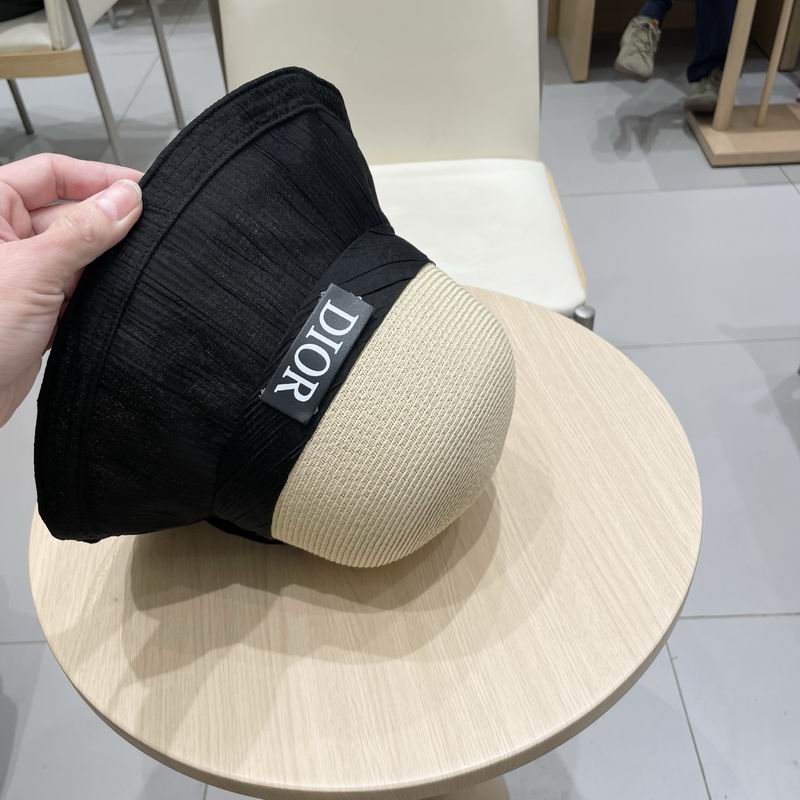 Dior hat 26 (32)