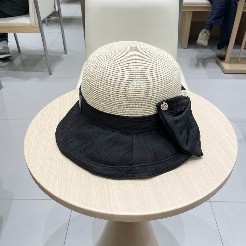 Dior hat 26 (36)
