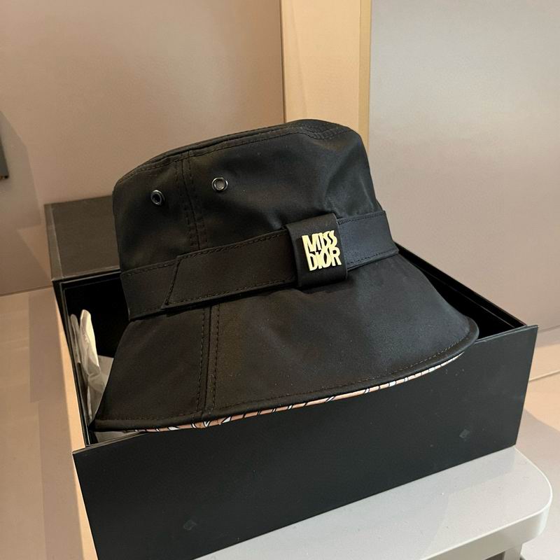 Dior hat dx (19)