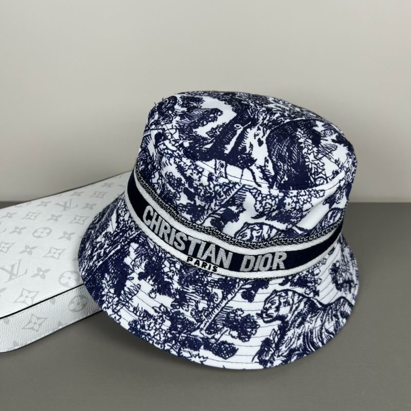 Dior hat dx (71)