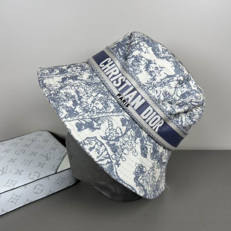 Dior hat dx (74)