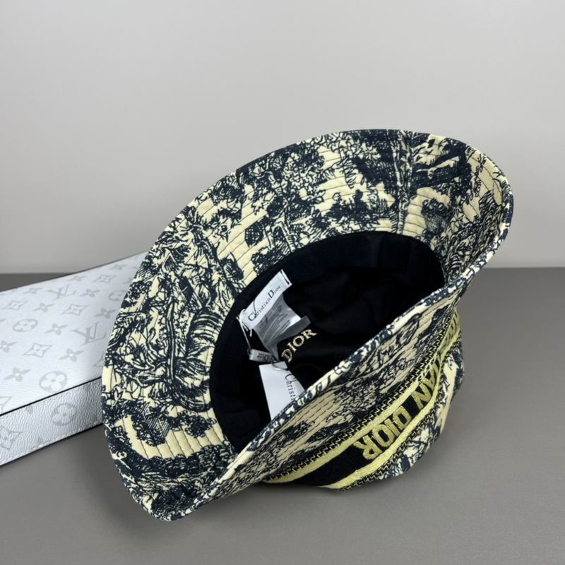 Dior hat dx (77)