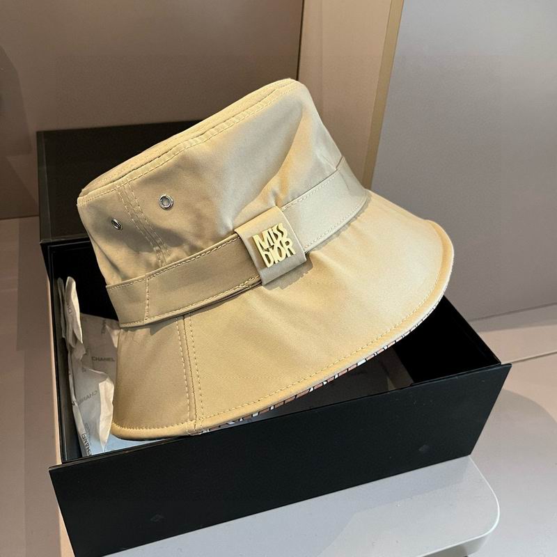 Dior hat dx (9)