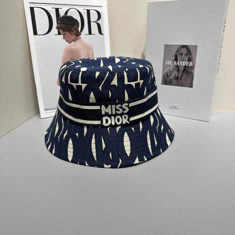 Dior hat hm (8)