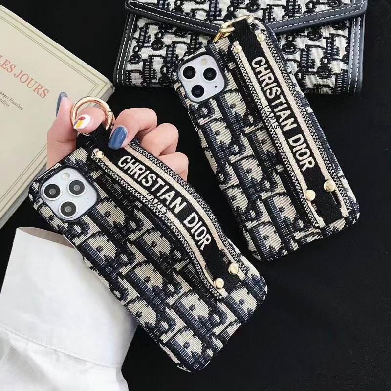 Dior iphone 15pro max (1)