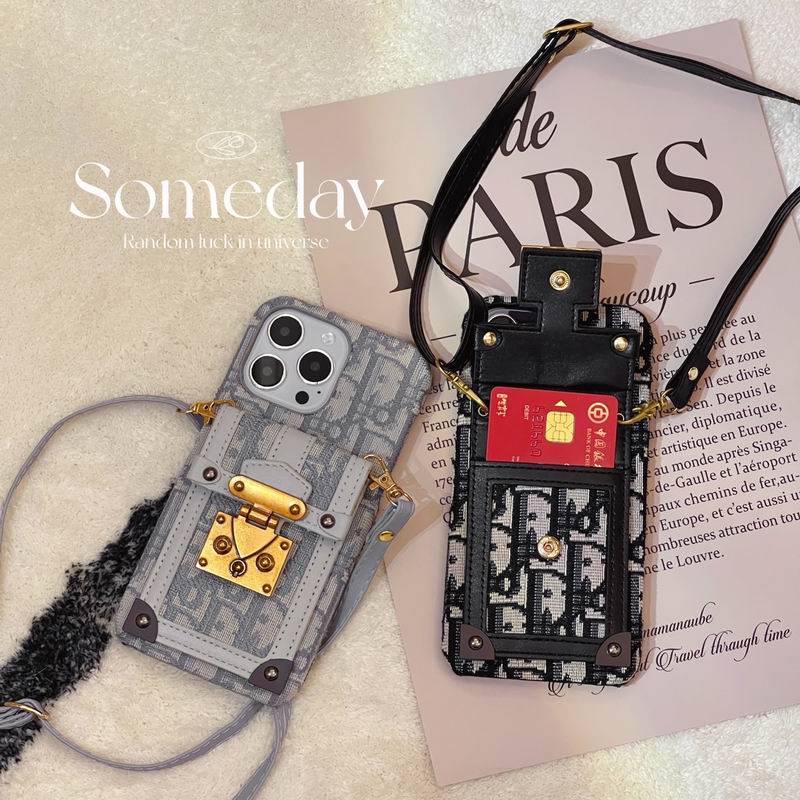 Dior iphone shell (1)