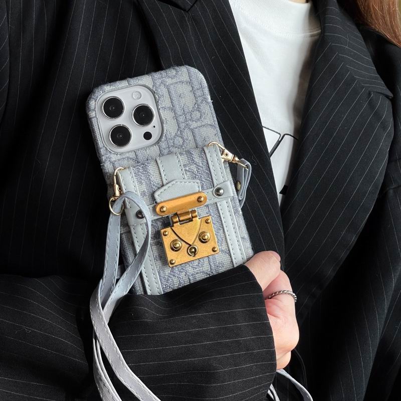 Dior iphone shell (5)