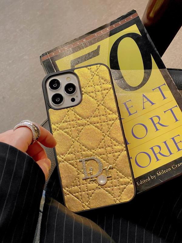 Dior iphone shell  (1)