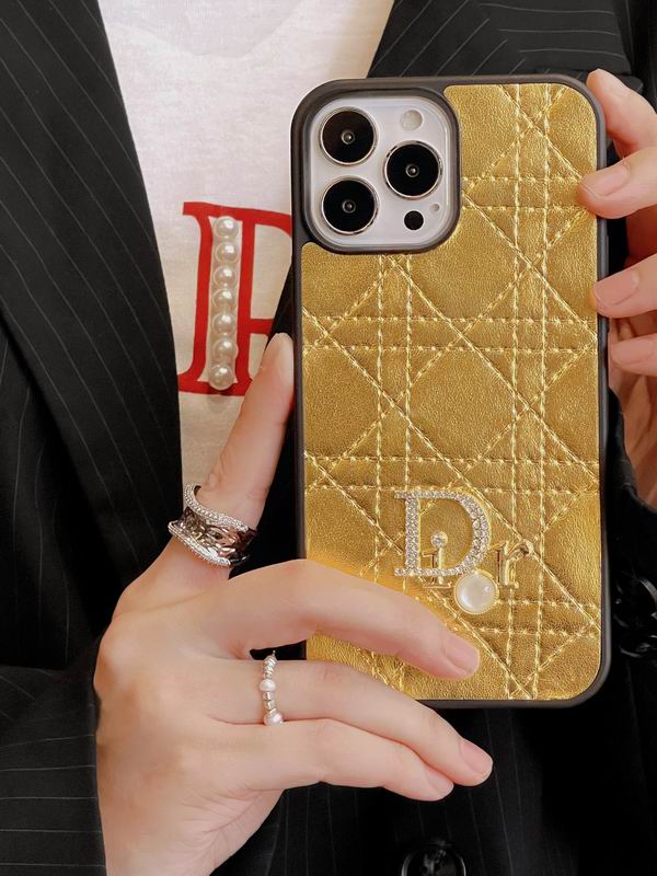 Dior iphone shell  (3)