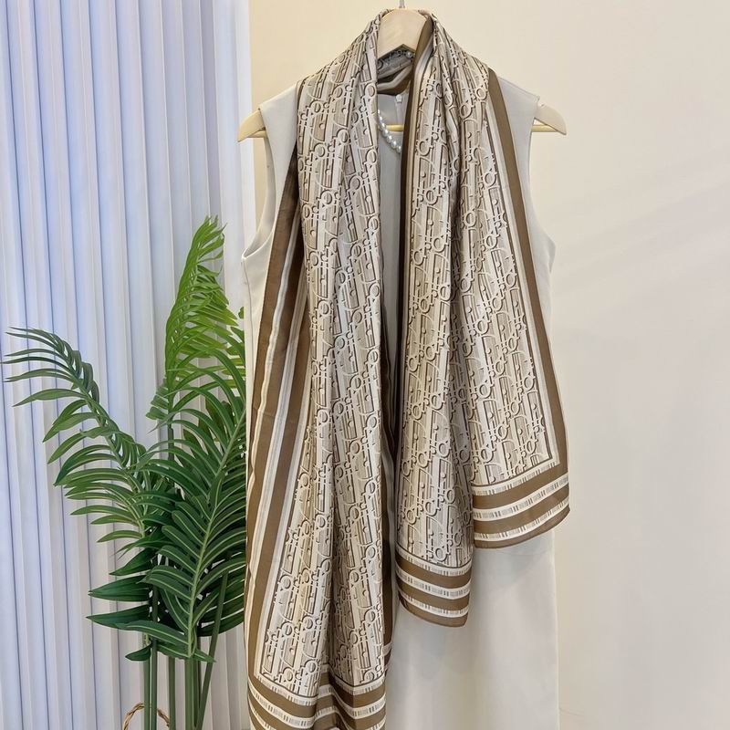 Dior silk scarf 90-180cm E30 (10)