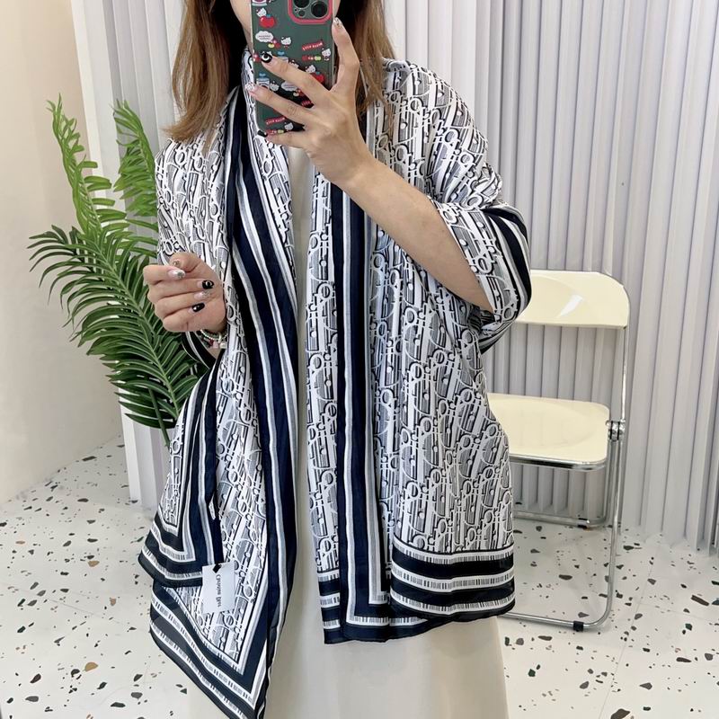 Dior silk scarf 90-180cm E30 (16)