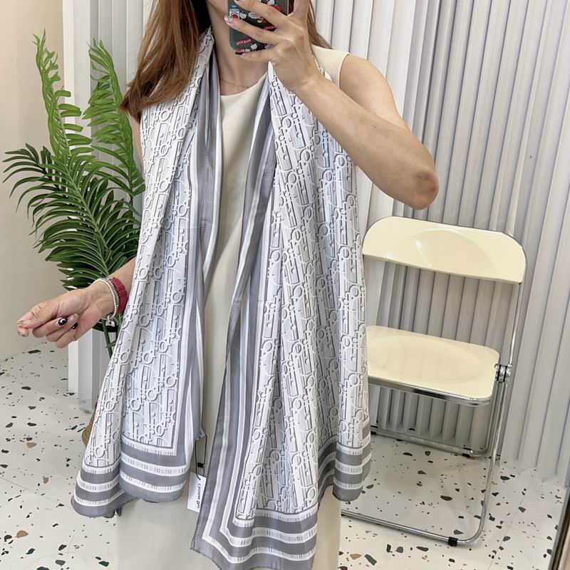 Dior silk scarf 90-180cm E30 (2)