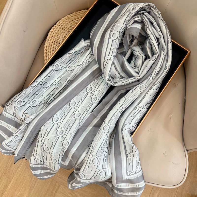 Dior silk scarf 90-180cm E30 (4)