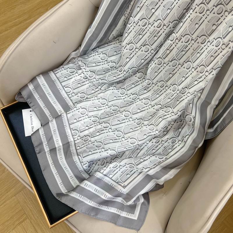 Dior silk scarf 90-180cm E30 (6)