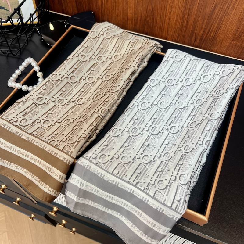 Dior silk scarf 90-180cm E30 (7)
