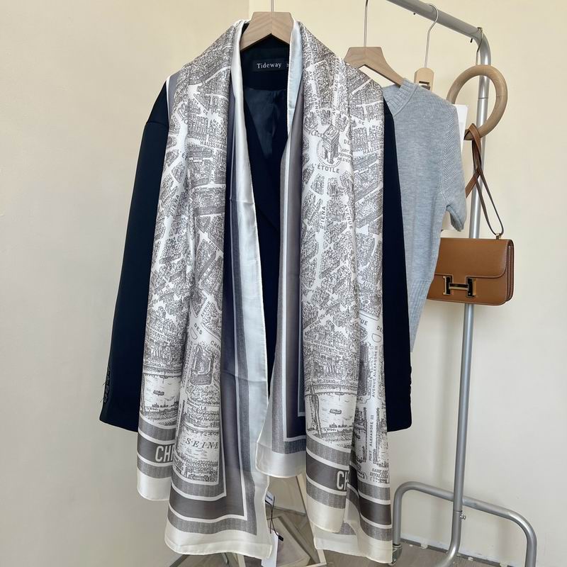 Dior silk scarf 90-180cm E36 (12)