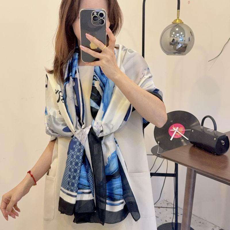Dior silk scarf 90-180cm E37 (10)