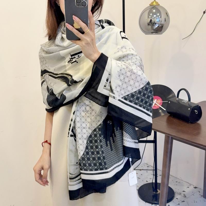 Dior silk scarf 90-180cm E37 (14)