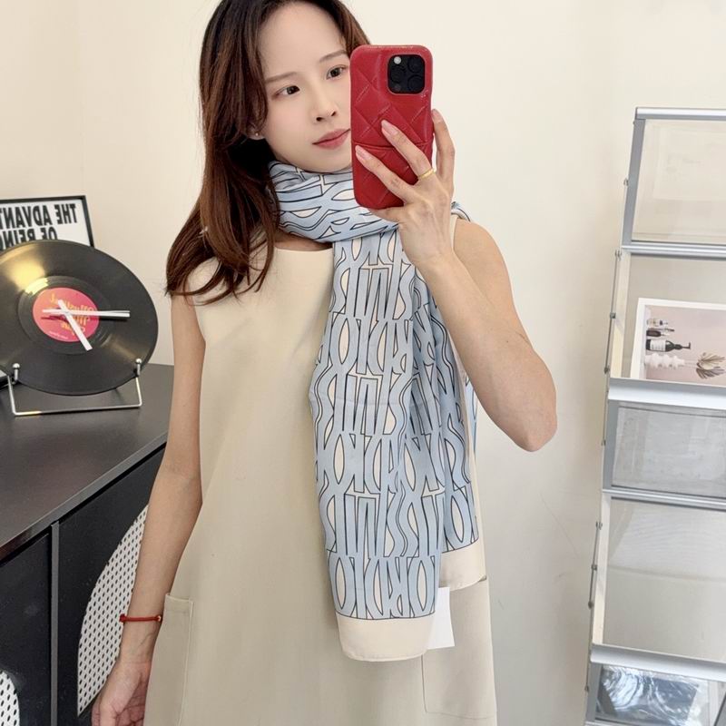 Dior silk scarf 90-180cm E50 (17)