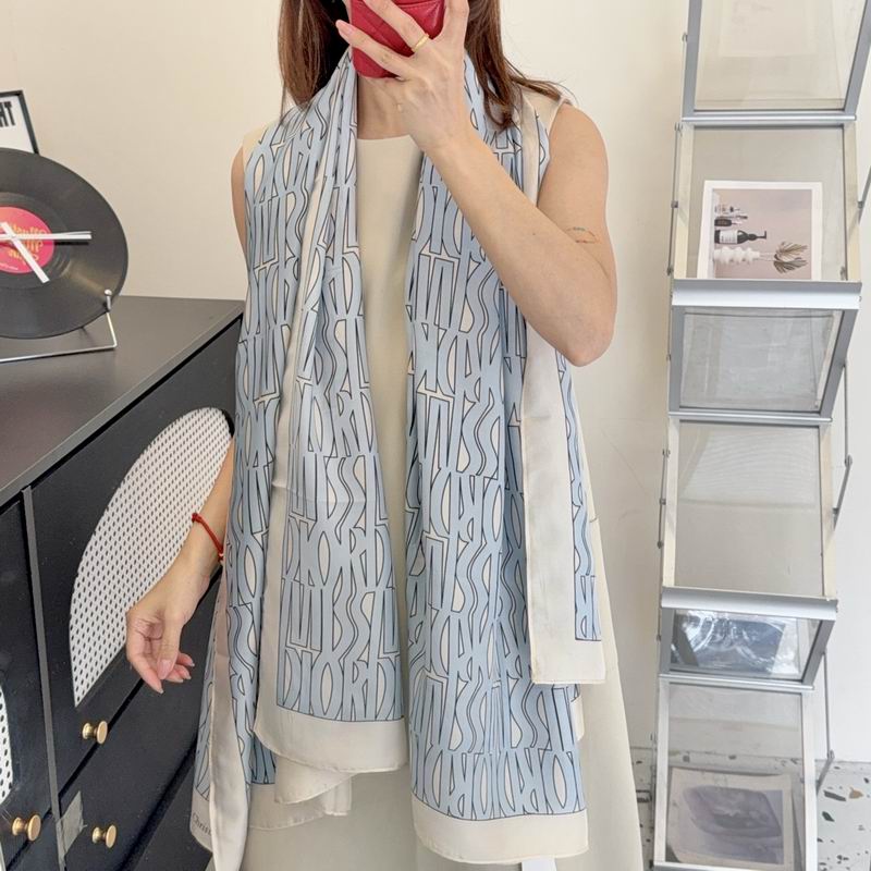 Dior silk scarf 90-180cm E50 (20)