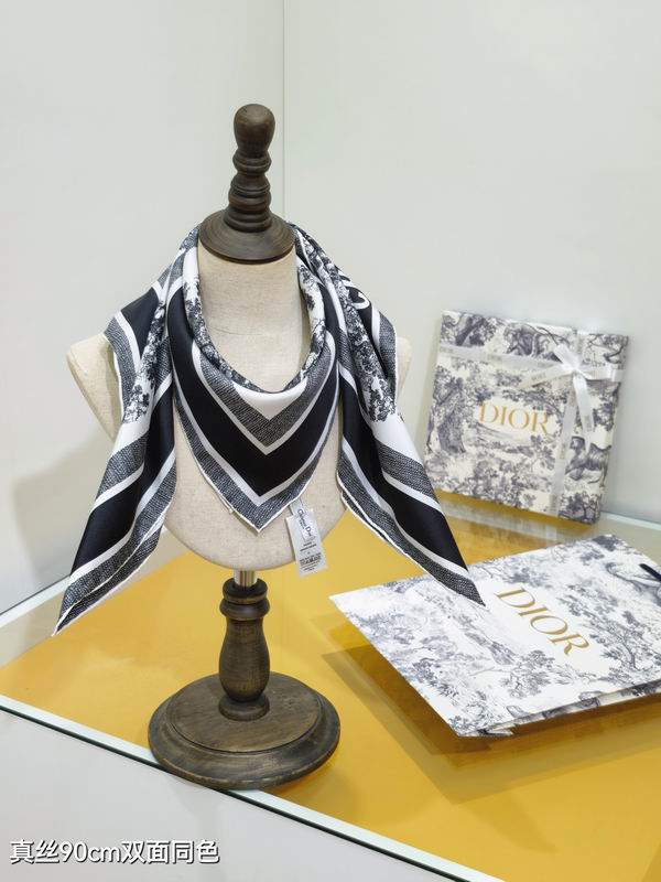 Dior silk scarf 90X90cm E23 (1)
