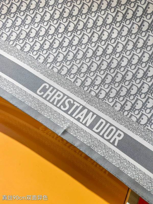 Dior silk scarf 90X90cm E50 (24)