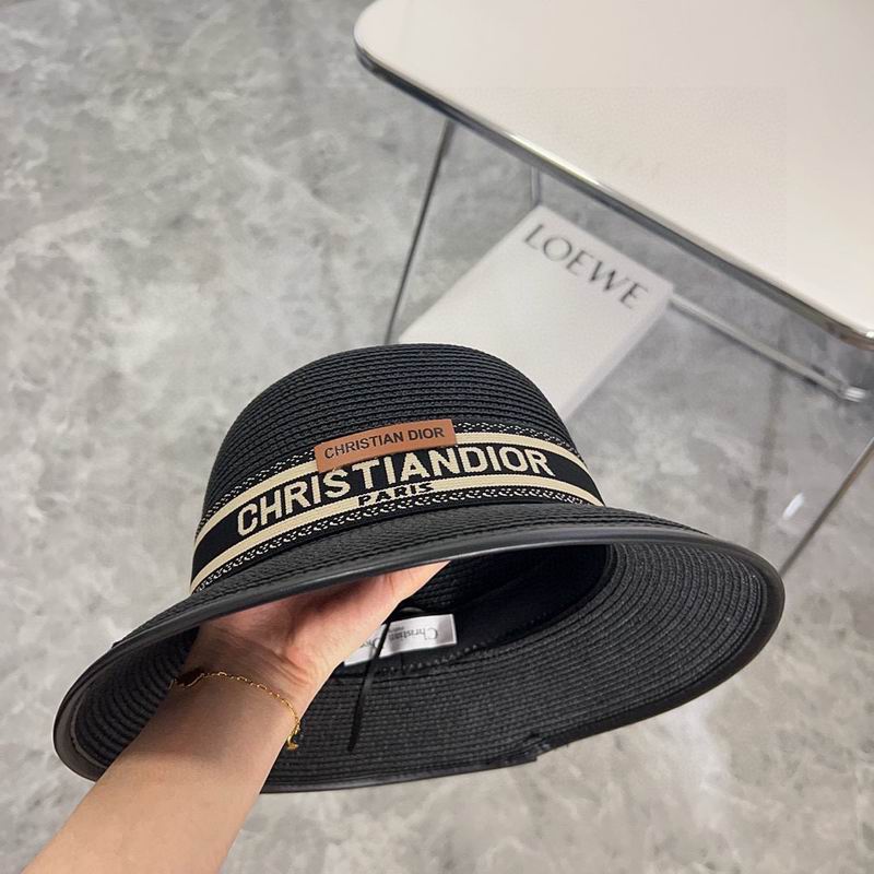 Dior top hat (104)