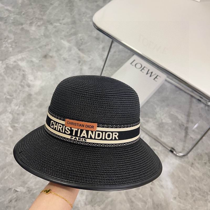 Dior top hat (110)