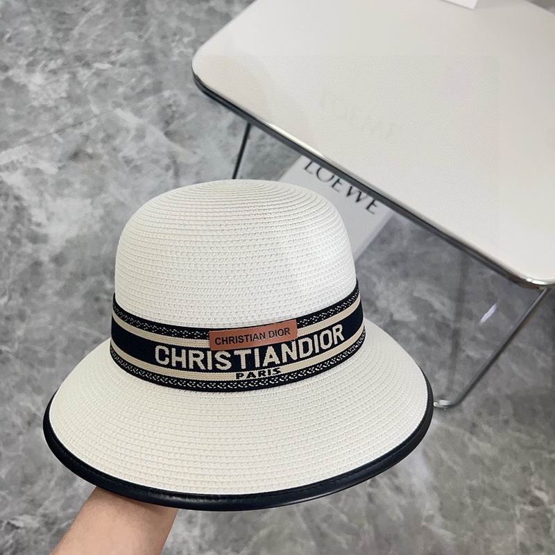 Dior top hat (120)