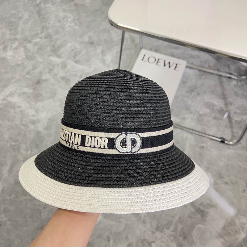 Dior top hat (136)
