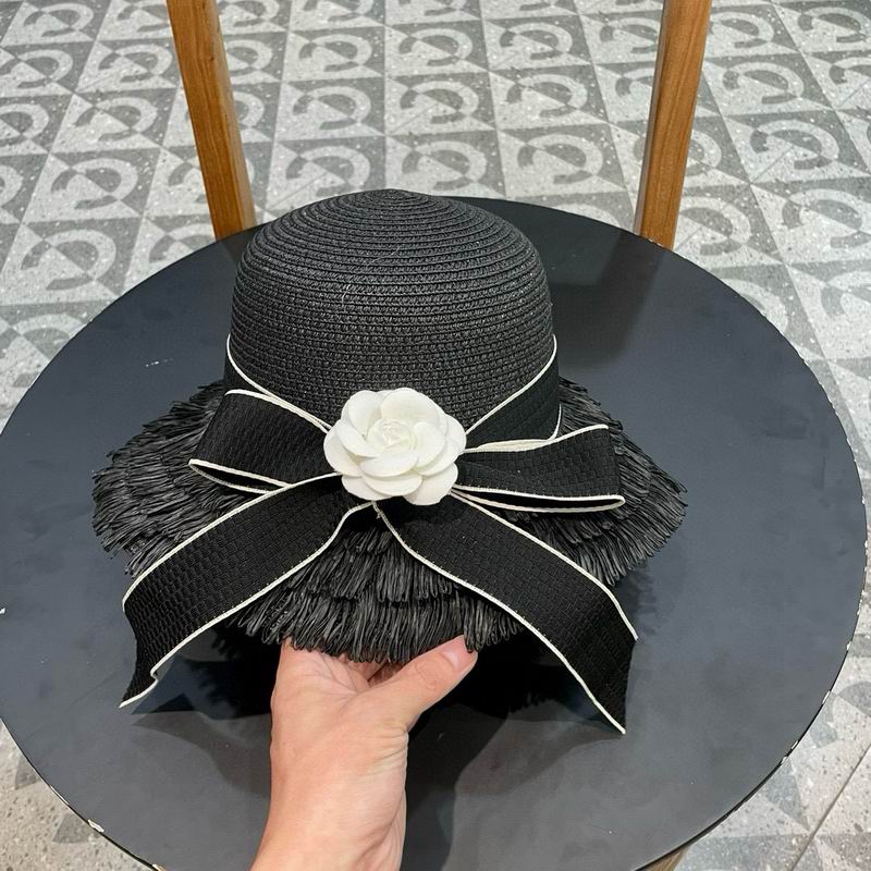 Dior top hat (351)