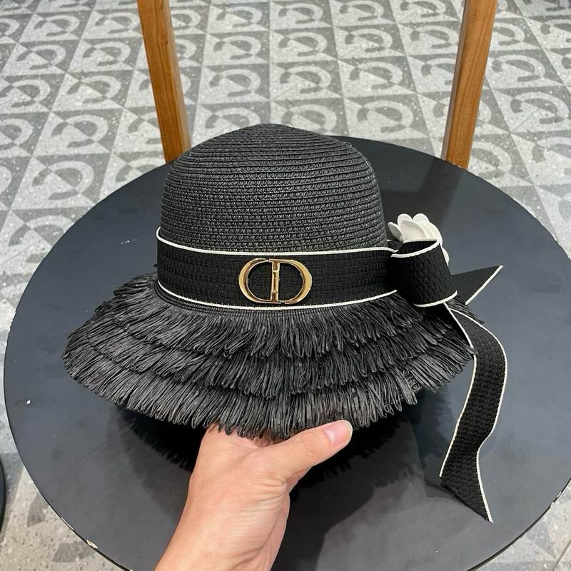 Dior top hat (353)