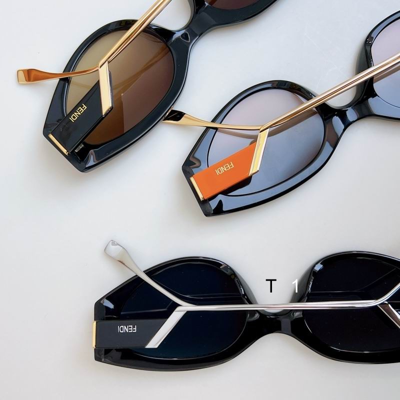 Fendi FE3020 51-23-142 a07